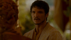 extant_GameOfThrones_4x02-TheLionAndTheRose_4253