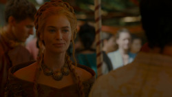 extant_GameOfThrones_4x02-TheLionAndTheRose_4254