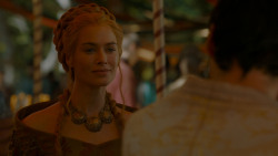 extant_GameOfThrones_4x02-TheLionAndTheRose_4263