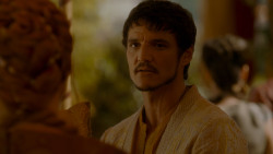 extant_GameOfThrones_4x02-TheLionAndTheRose_4265