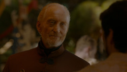 extant_GameOfThrones_4x02-TheLionAndTheRose_4268