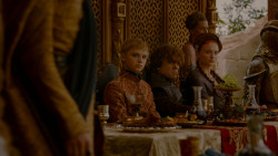 extant_GameOfThrones_4x02-TheLionAndTheRose_4274