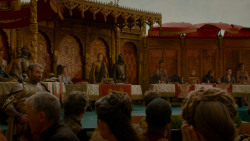 extant_GameOfThrones_4x02-TheLionAndTheRose_4282