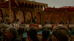 extant_GameOfThrones_4x02-TheLionAndTheRose_4283