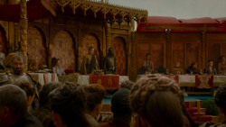 extant_GameOfThrones_4x02-TheLionAndTheRose_4287