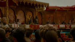 extant_GameOfThrones_4x02-TheLionAndTheRose_4288