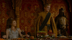 extant_GameOfThrones_4x02-TheLionAndTheRose_4292