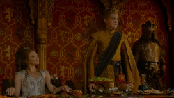 extant_GameOfThrones_4x02-TheLionAndTheRose_4325