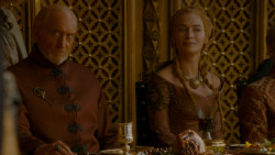 extant_GameOfThrones_4x02-TheLionAndTheRose_4328