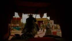 extant_GameOfThrones_4x02-TheLionAndTheRose_4340