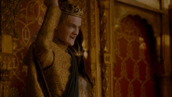 extant_GameOfThrones_4x02-TheLionAndTheRose_4350