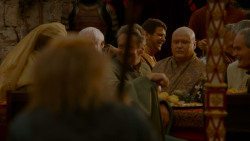 extant_GameOfThrones_4x02-TheLionAndTheRose_4372