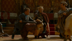 extant_GameOfThrones_4x02-TheLionAndTheRose_4414