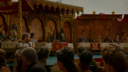 extant_GameOfThrones_4x02-TheLionAndTheRose_4442