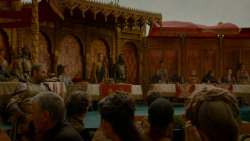 extant_GameOfThrones_4x02-TheLionAndTheRose_4444