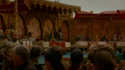 extant_GameOfThrones_4x02-TheLionAndTheRose_4446