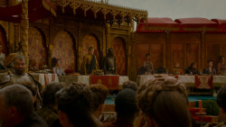 extant_GameOfThrones_4x02-TheLionAndTheRose_4449