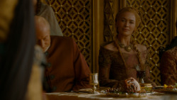 extant_GameOfThrones_4x02-TheLionAndTheRose_4463