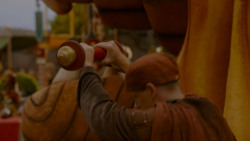 extant_GameOfThrones_4x02-TheLionAndTheRose_4478