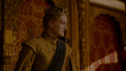 extant_GameOfThrones_4x02-TheLionAndTheRose_4483