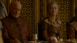 extant_GameOfThrones_4x02-TheLionAndTheRose_4491