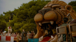 extant_GameOfThrones_4x02-TheLionAndTheRose_4494