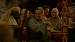 extant_GameOfThrones_4x02-TheLionAndTheRose_4534