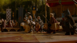 extant_GameOfThrones_4x02-TheLionAndTheRose_4568