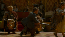 extant_GameOfThrones_4x02-TheLionAndTheRose_4579