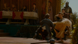 extant_GameOfThrones_4x02-TheLionAndTheRose_4599