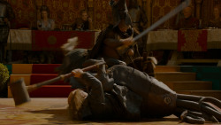 extant_GameOfThrones_4x02-TheLionAndTheRose_4614