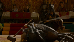 extant_GameOfThrones_4x02-TheLionAndTheRose_4616