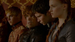 extant_GameOfThrones_4x02-TheLionAndTheRose_4648