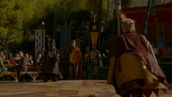 extant_GameOfThrones_4x02-TheLionAndTheRose_4683