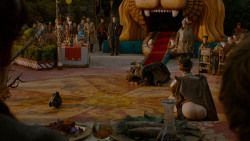 extant_GameOfThrones_4x02-TheLionAndTheRose_4717
