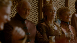 extant_GameOfThrones_4x02-TheLionAndTheRose_4767