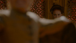 extant_GameOfThrones_4x02-TheLionAndTheRose_4779