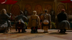 extant_GameOfThrones_4x02-TheLionAndTheRose_4796