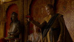 extant_GameOfThrones_4x02-TheLionAndTheRose_4803