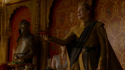 extant_GameOfThrones_4x02-TheLionAndTheRose_4805