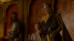extant_GameOfThrones_4x02-TheLionAndTheRose_4808