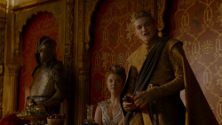 extant_GameOfThrones_4x02-TheLionAndTheRose_4810