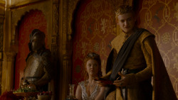 extant_GameOfThrones_4x02-TheLionAndTheRose_4812