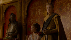 extant_GameOfThrones_4x02-TheLionAndTheRose_4829