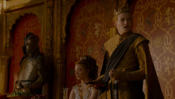 extant_GameOfThrones_4x02-TheLionAndTheRose_4831