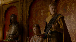 extant_GameOfThrones_4x02-TheLionAndTheRose_4833
