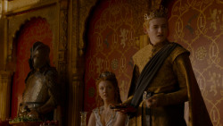 extant_GameOfThrones_4x02-TheLionAndTheRose_4834