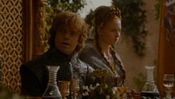 extant_GameOfThrones_4x02-TheLionAndTheRose_4859