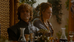 extant_GameOfThrones_4x02-TheLionAndTheRose_4863