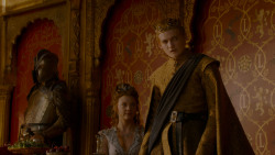extant_GameOfThrones_4x02-TheLionAndTheRose_4897